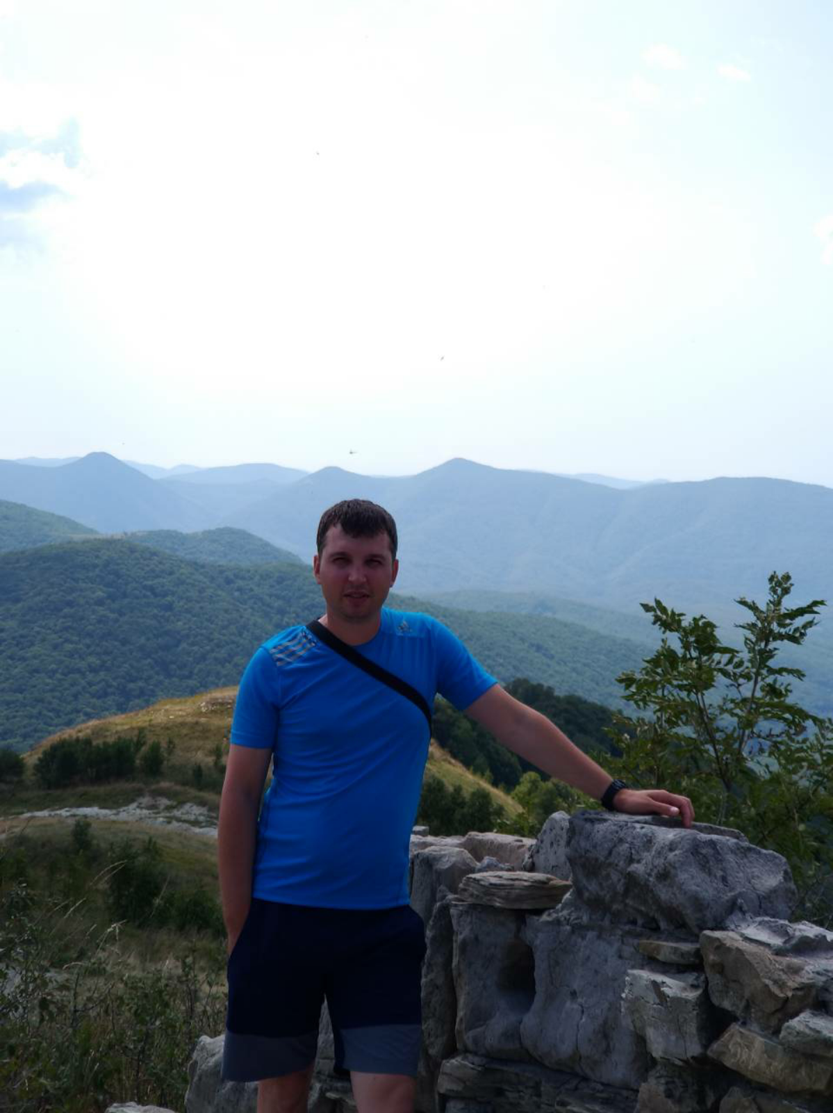 Стас Локтионов