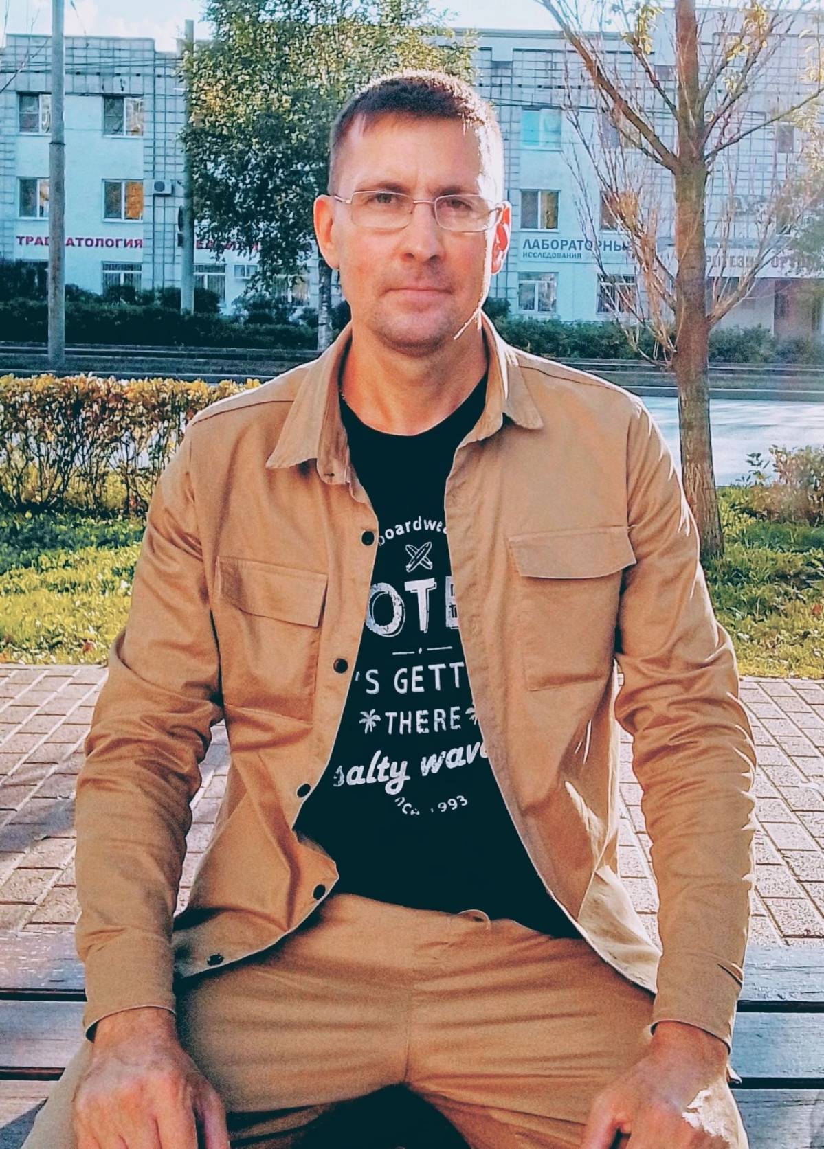 О себе
Всем привет, я Андрей.
Специалист по истории, кандидат социологических наук. Работаю в высшем образовании | Сетка — социальная сеть от hh.ru
