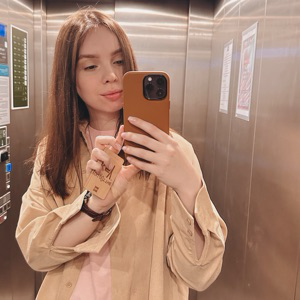 Юля Служаева | Сетка — социальная сеть от hh.ru