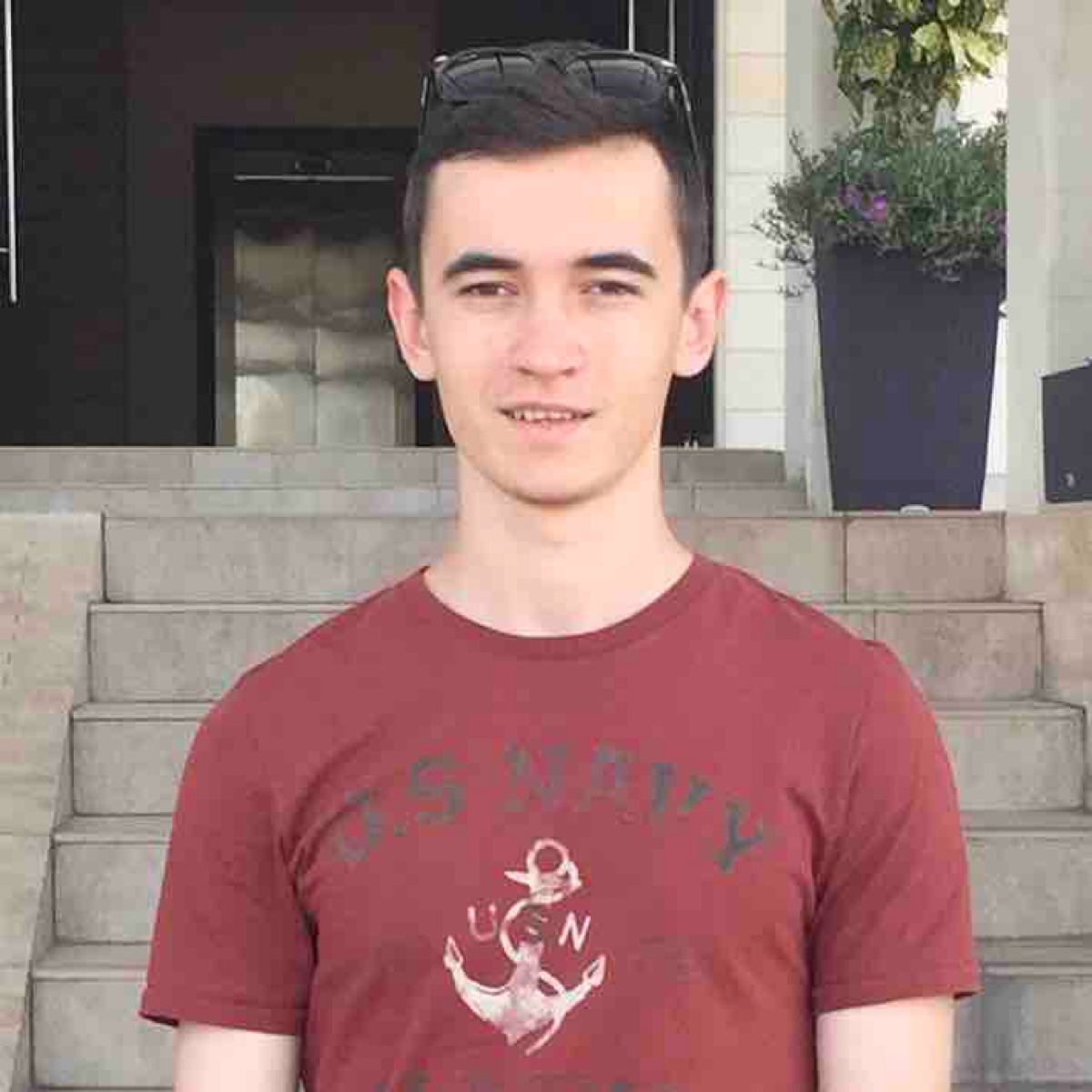 Антон Захарченко