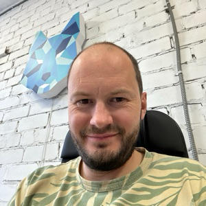 Максим Безуглов