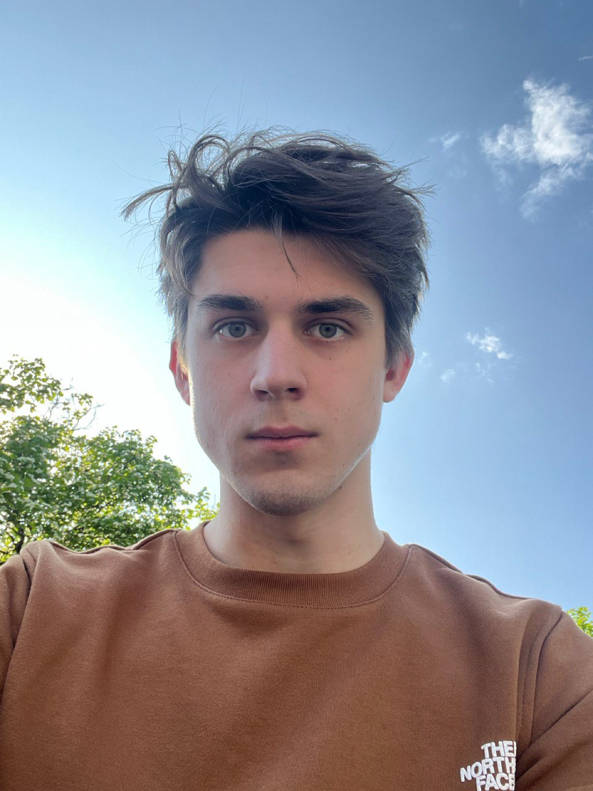 Андрей Сухов