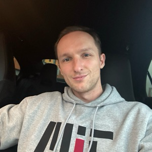 Михаил Суетин | Сетка — социальная сеть от hh.ru