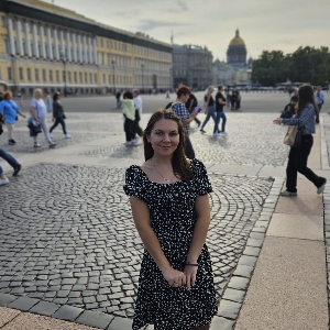 Виктория Яружная | Сетка — социальная сеть от hh.ru