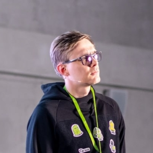 Артем Ерохин