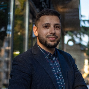 Гарри Арсенян | Сетка — социальная сеть от hh.ru