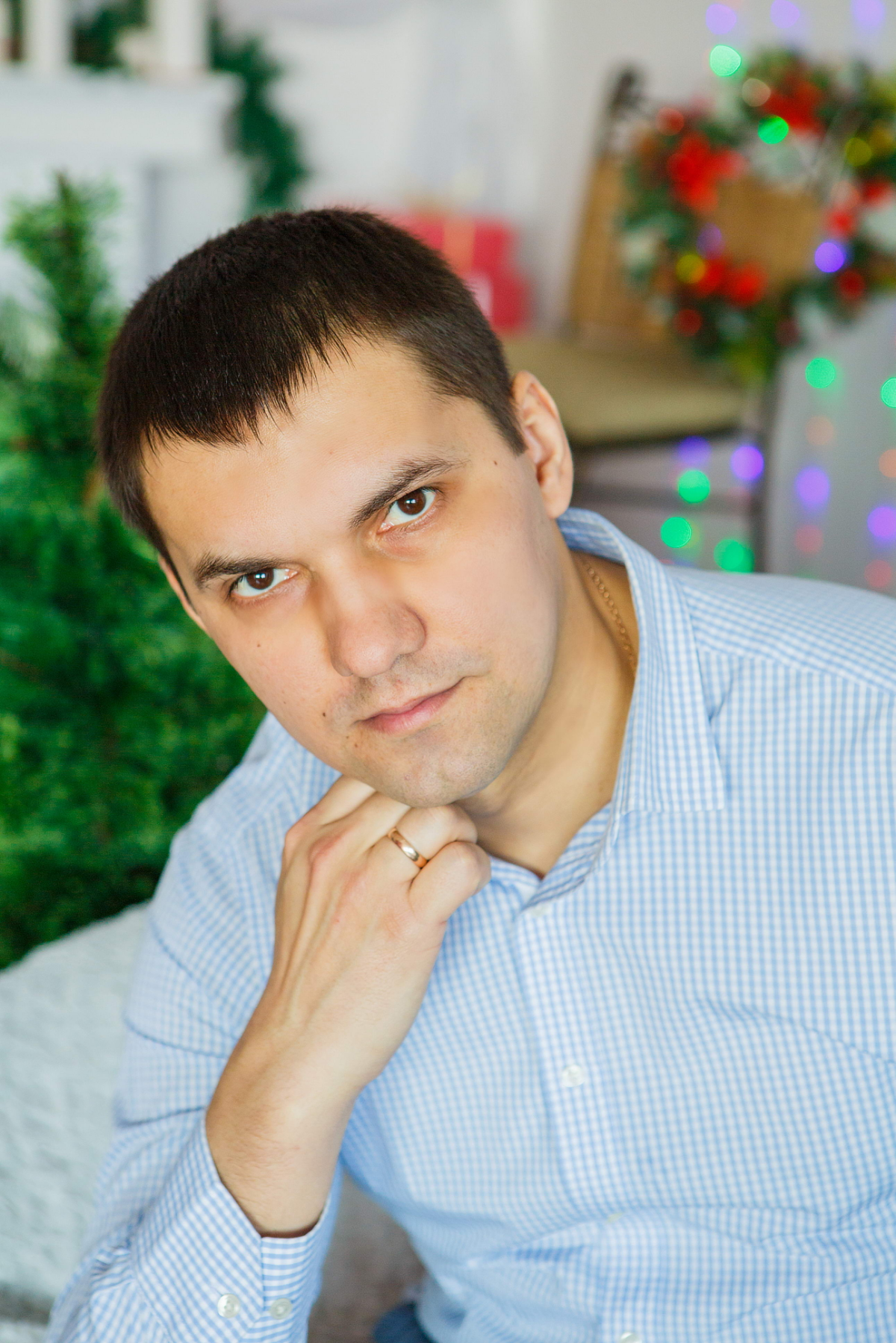 Роман Агашин