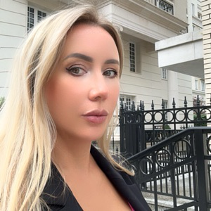 Виктория Лебедева