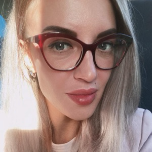 Дарья Калюжная | Сетка — социальная сеть от hh.ru