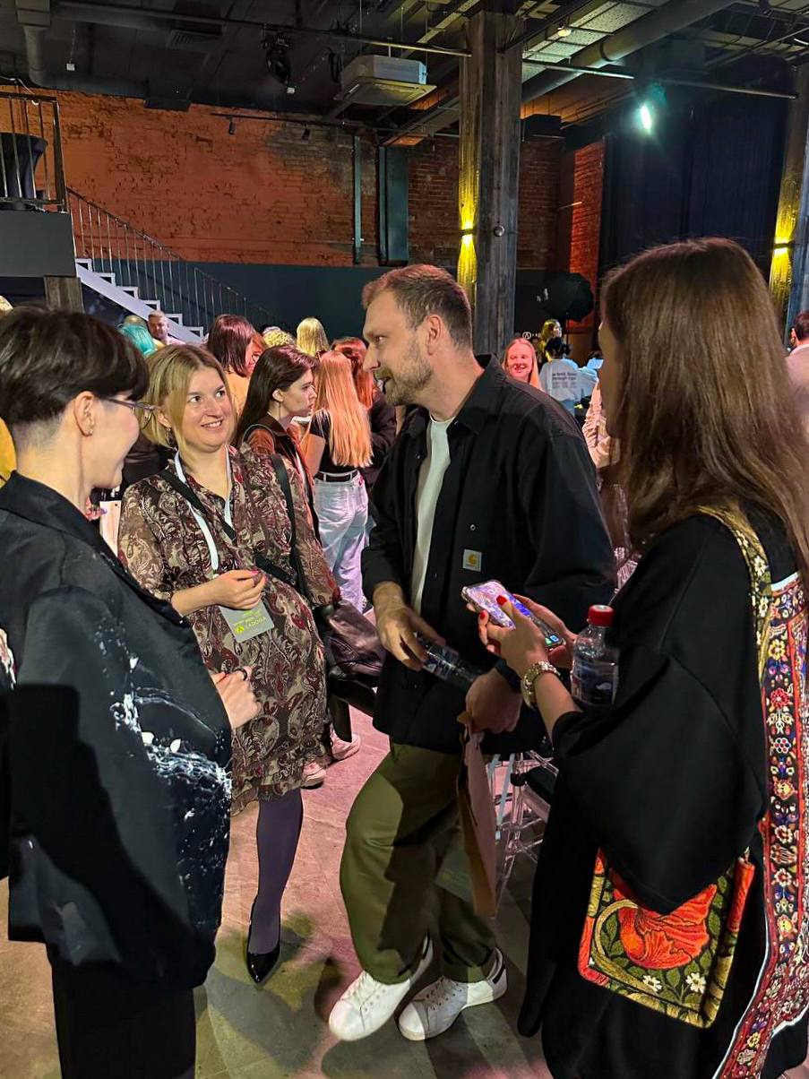 TypeType Meetup
После дизайн-выходных я через месяц уже совсем заскучала без мероприятий и профессионального общения в офлайн формате | Сетка — социальная сеть от hh.ru