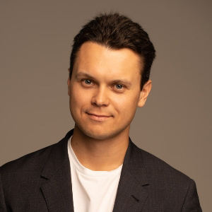 Влад Рассказов