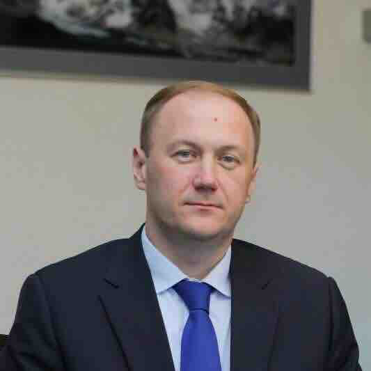 Сергей Аронов