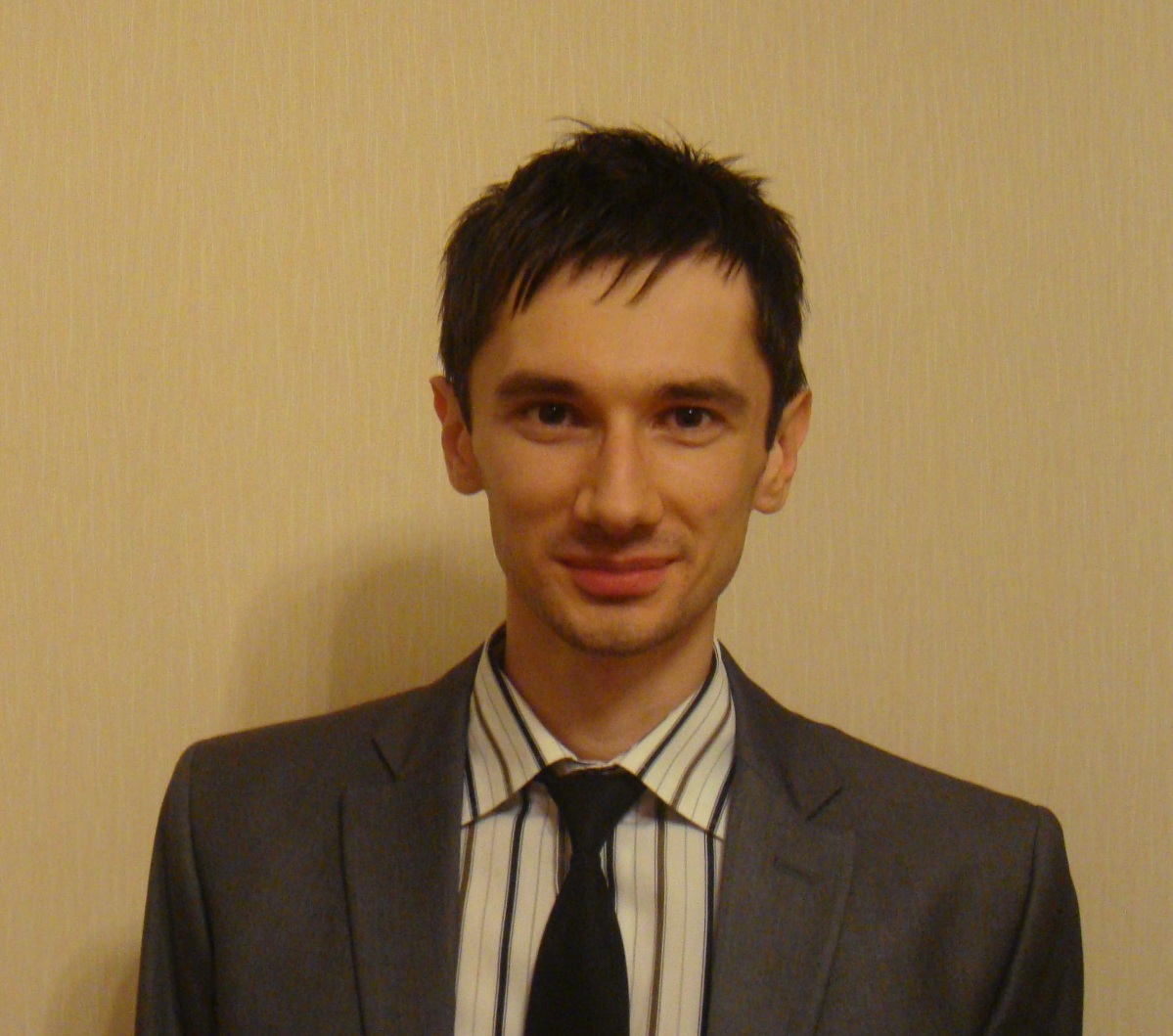 Дмитрий Стрельников | Сетка — социальная сеть от hh.ru