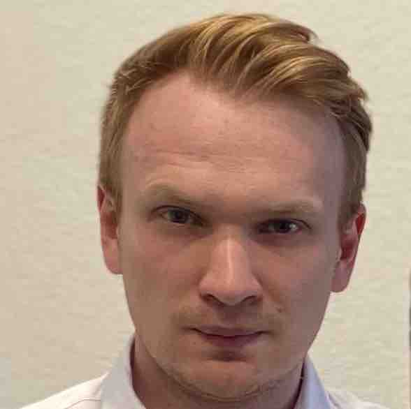 Михаил Павлов