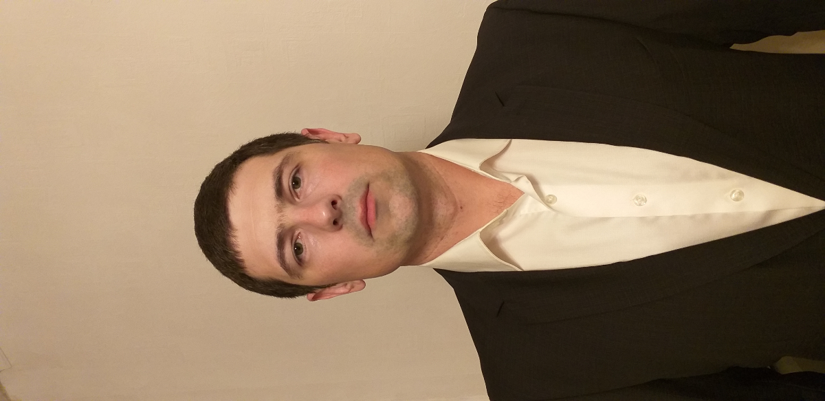 Андрей Олейников