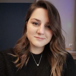 Наташа Воротникова