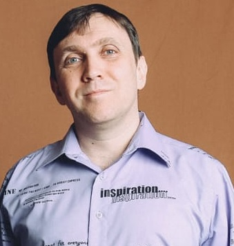 Олег Иванов