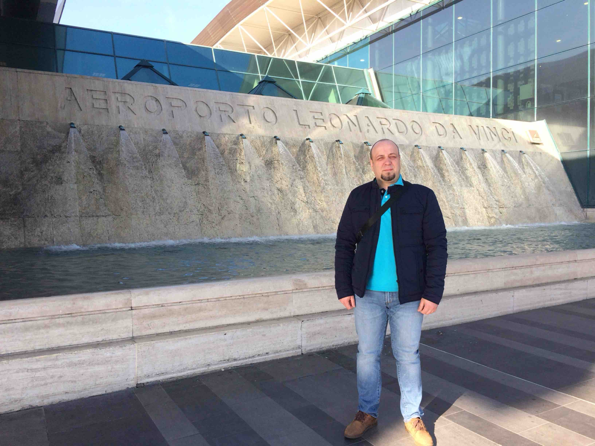 Денис Шмелев