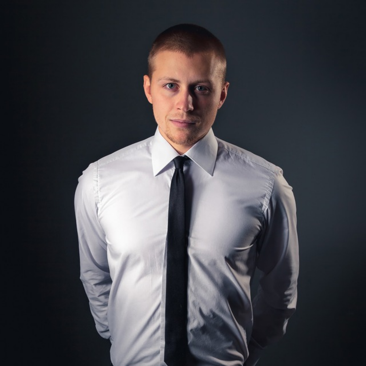 Александр Ефимов