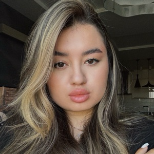 Аурика-Сибэль Лим