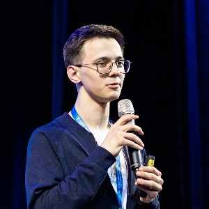 Андрей Венерин