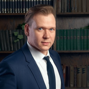 Илья Лушин