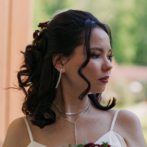 Оля Новикова | Сетка — социальная сеть от hh.ru