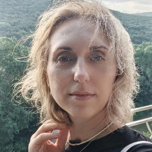 Олеся Уварова | Сетка — социальная сеть от hh.ru