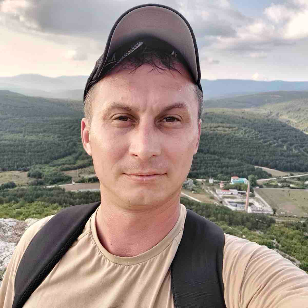 Владимир Гусев