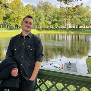 Александр Глушаев