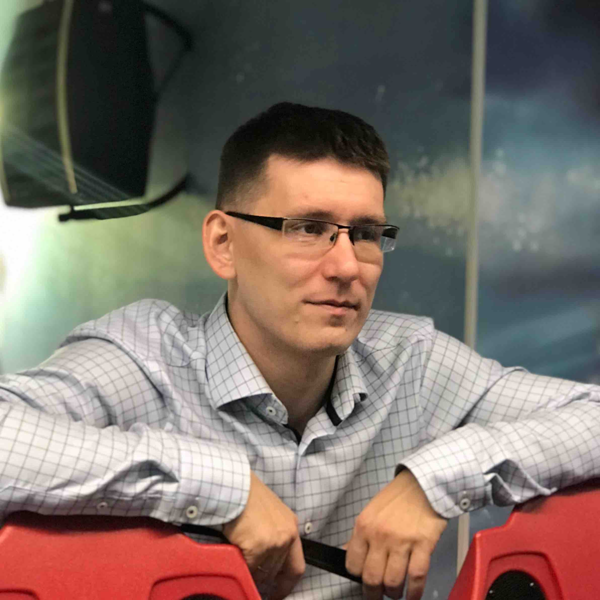 Артур Ожгибесов