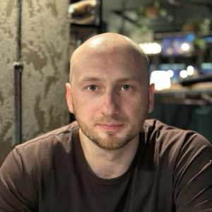 Михаил Махов