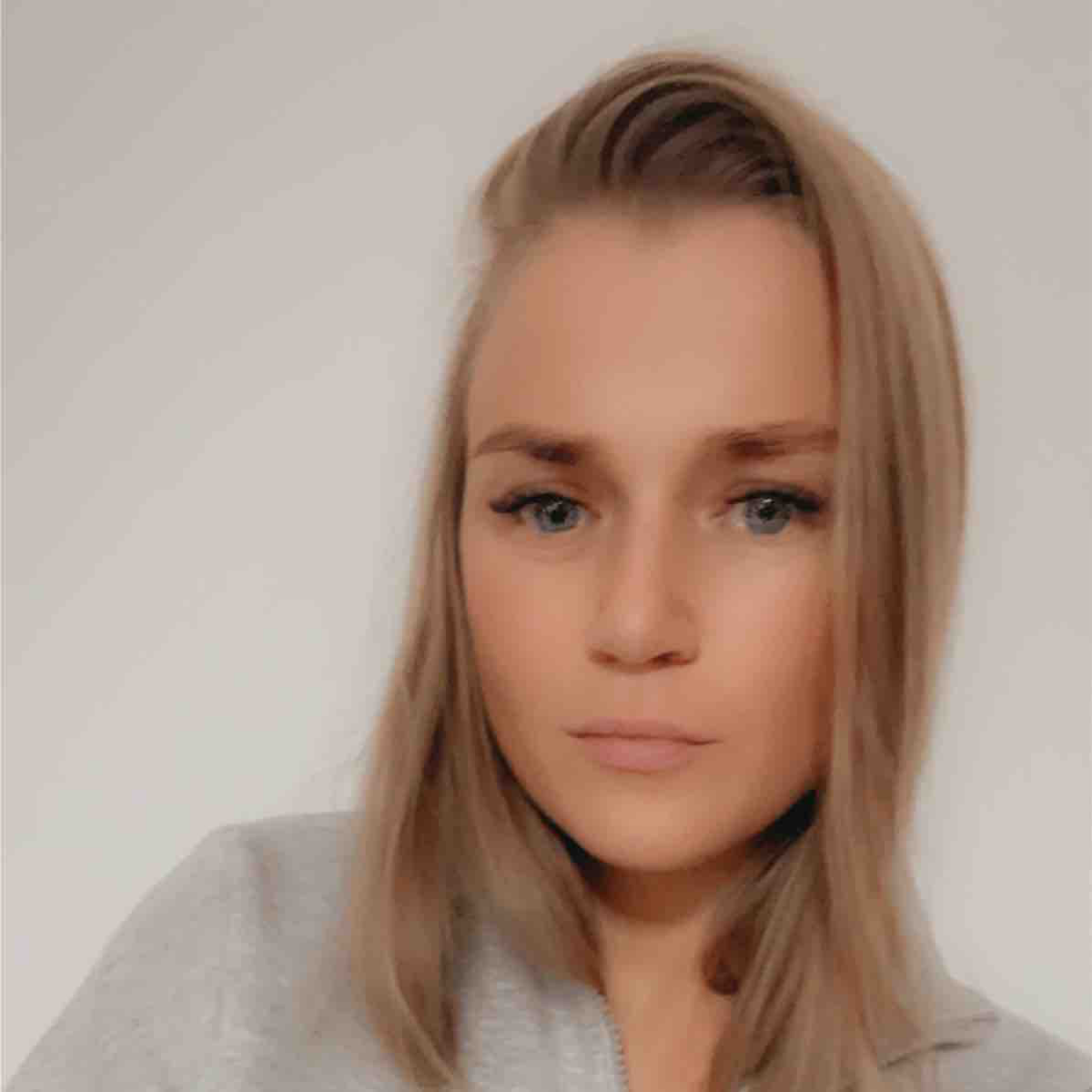 Анна Волкова