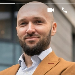 Артем Танан | Сетка — социальная сеть от hh.ru