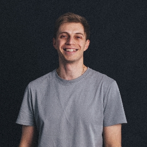 Никита Щусь