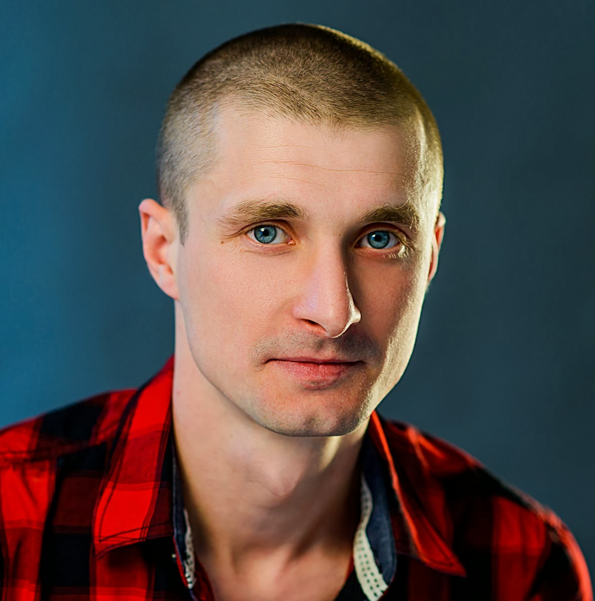 Роман Столярчук | Сетка — социальная сеть от hh.ru