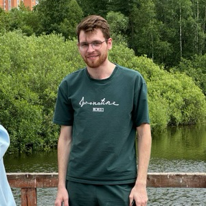 Олег Густырь