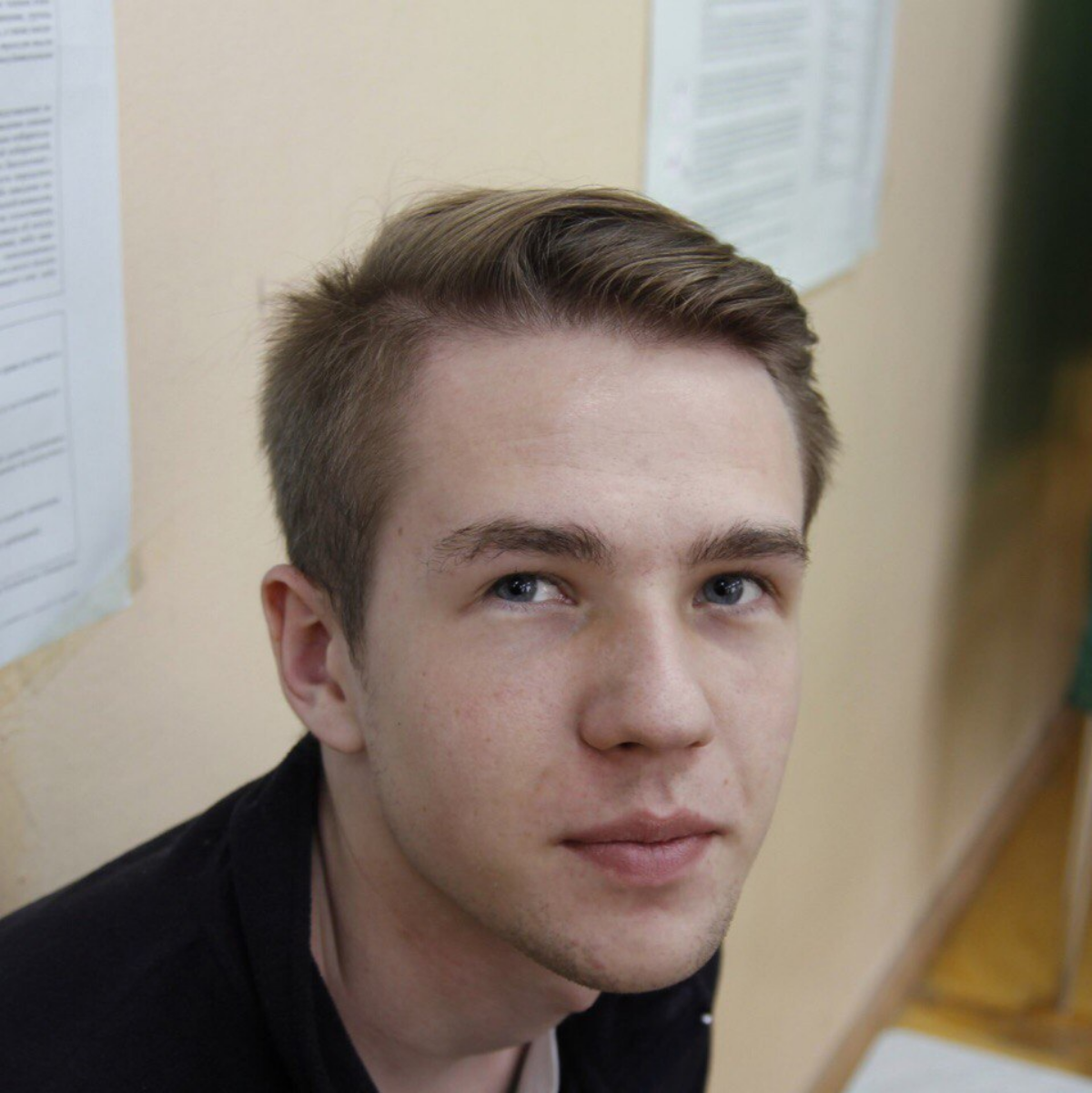 Максим Давыдов