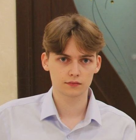 Александр Смирнов