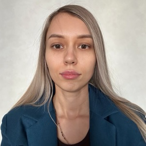 Алена Чернышова