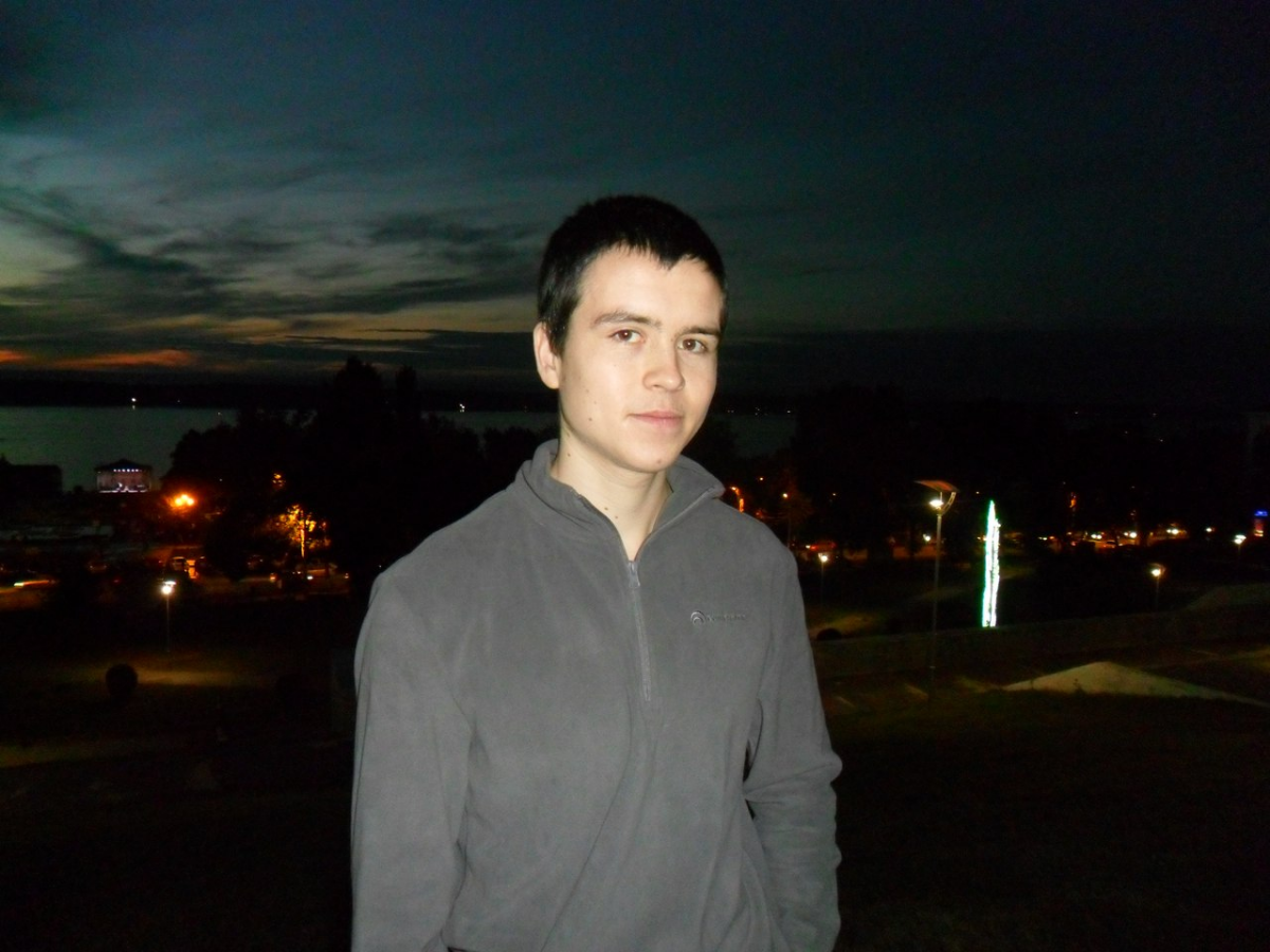 Антон Козлов