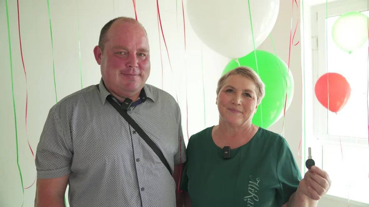 Помните, в октябре прошлого года я вам рассказывал о том, что команда Х5 group запустила розыгрыш квартир в Москве, автомобилей и прочих ценных призов в рамках привлечения сотрудников в горячий сезон?... | Сетка — социальная сеть от hh.ru