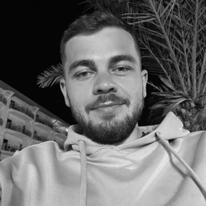 Виталий Сурков | Сетка — социальная сеть от hh.ru