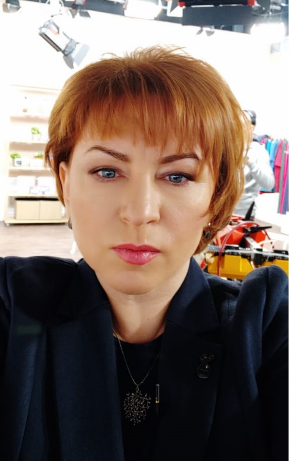 Елена Островская