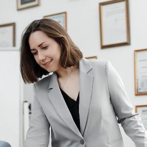 Камиля Фаизова | Сетка — социальная сеть от hh.ru