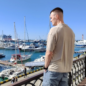 Михаил Ченцов | Сетка — социальная сеть от hh.ru