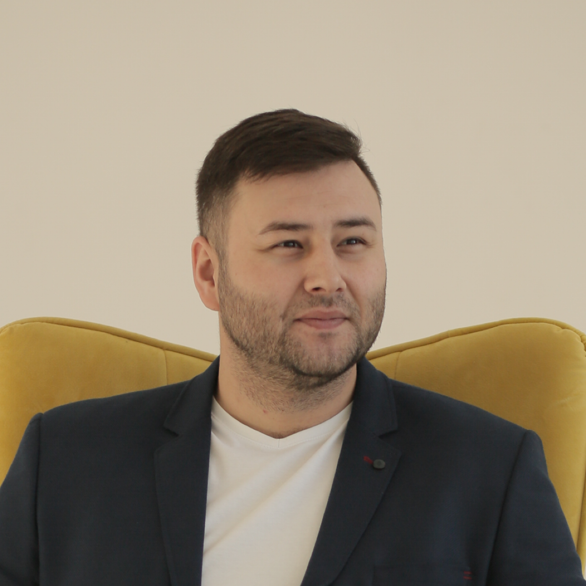 Руслан Кавиев