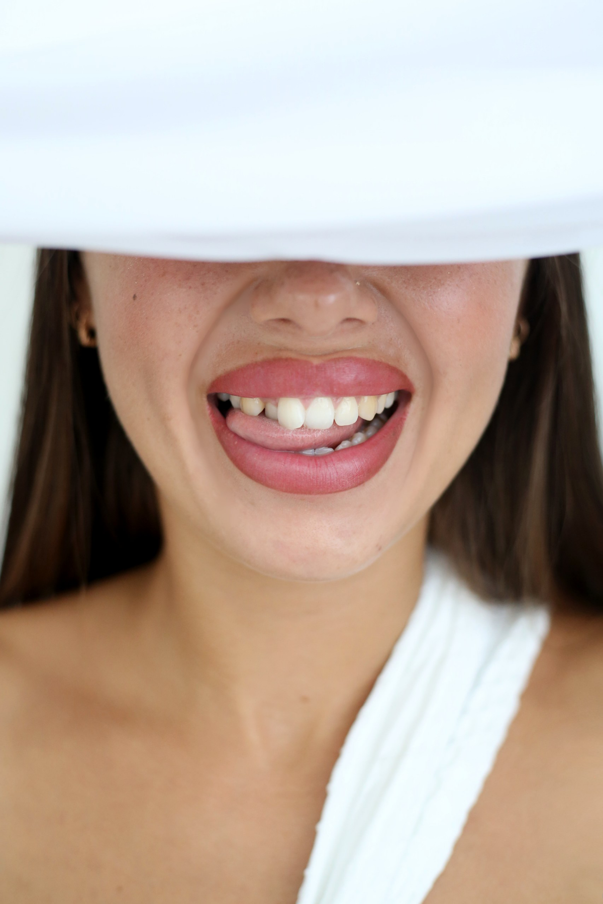 Противоречивые комментарии от знакомых на эту фотосессию. А мне с каждым днем все больше нравится
People have controversial opinions on this photoshoot | Сетка — социальная сеть от hh.ru