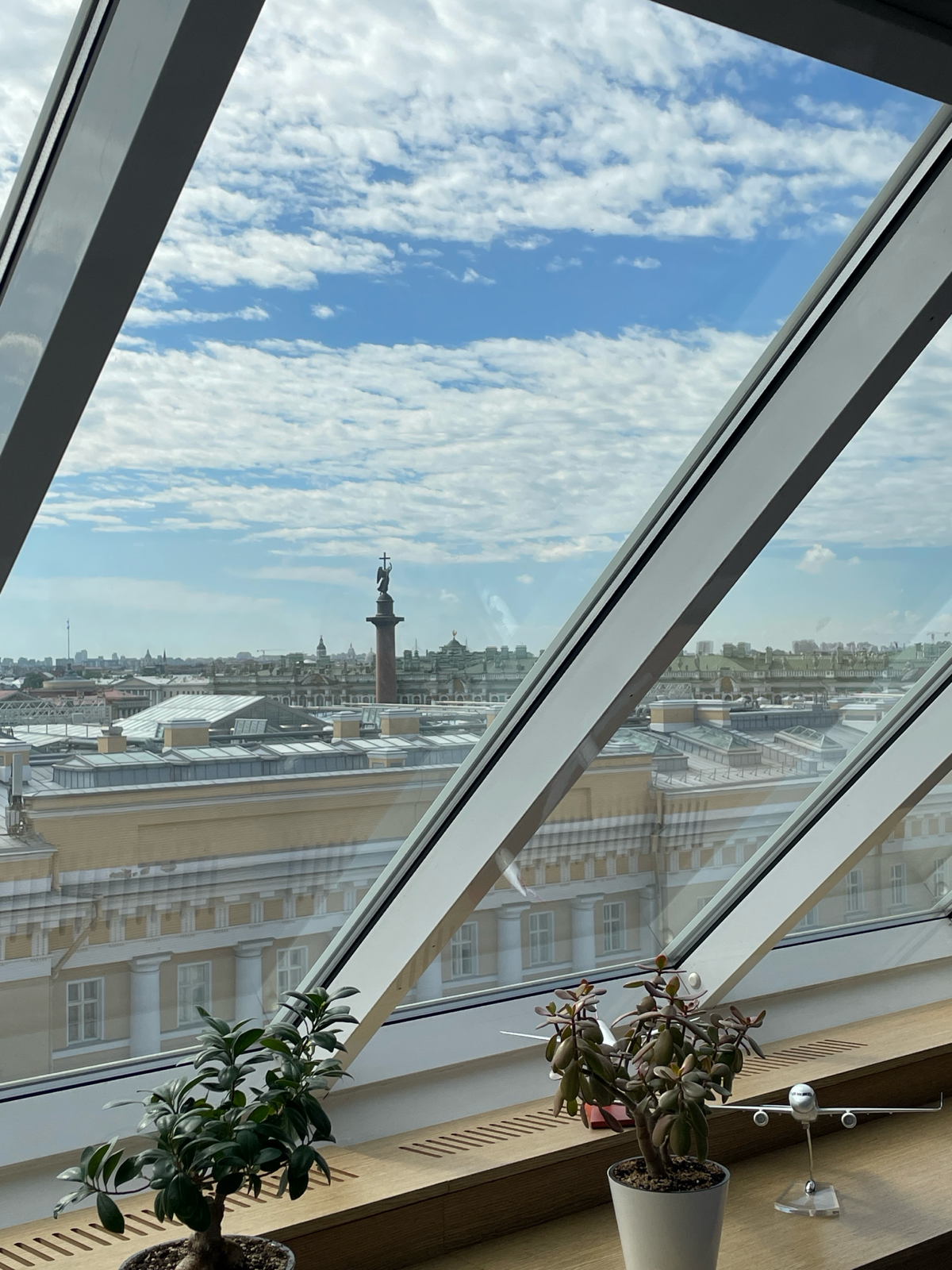 В офисе классно работать | Сетка — социальная сеть от hh.ru