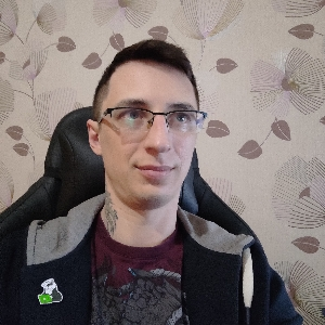 Alexandr Vacari | Сетка — социальная сеть от hh.ru